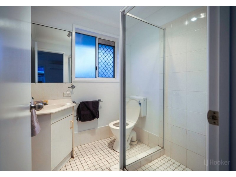 9/26 Government Road, Labrador QLD 4215