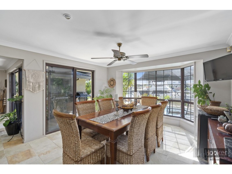 343 Bayview Street, Hollywell QLD 4216