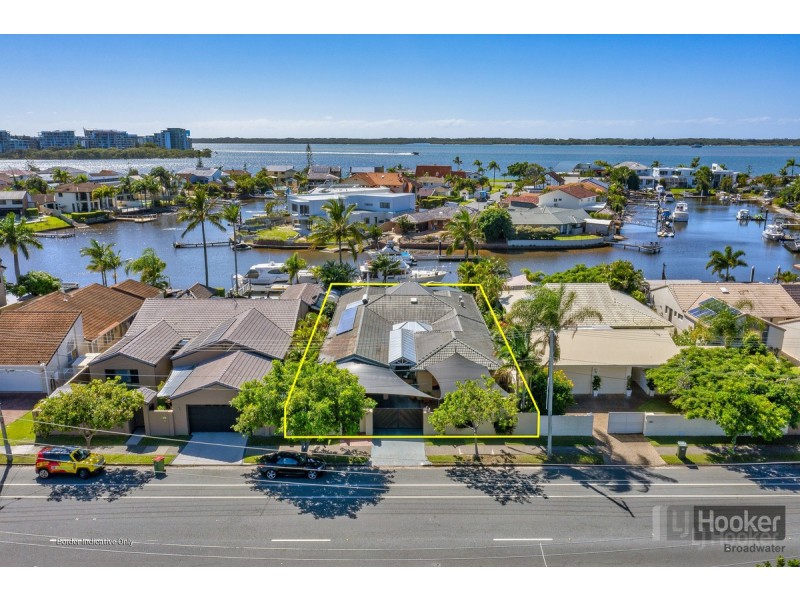 343 Bayview Street, Hollywell QLD 4216