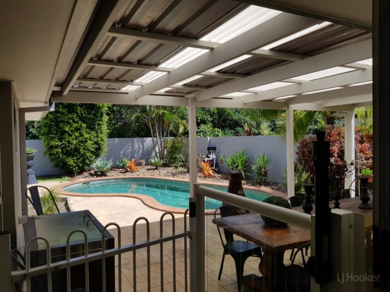 37 Tranquility Circuit, Helensvale QLD 4212
