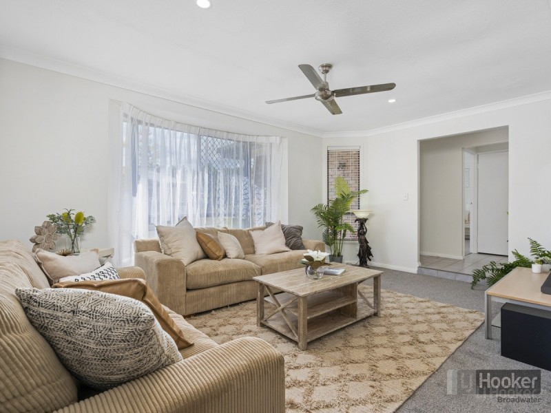 6 Batchworth Road, Molendinar QLD 4214