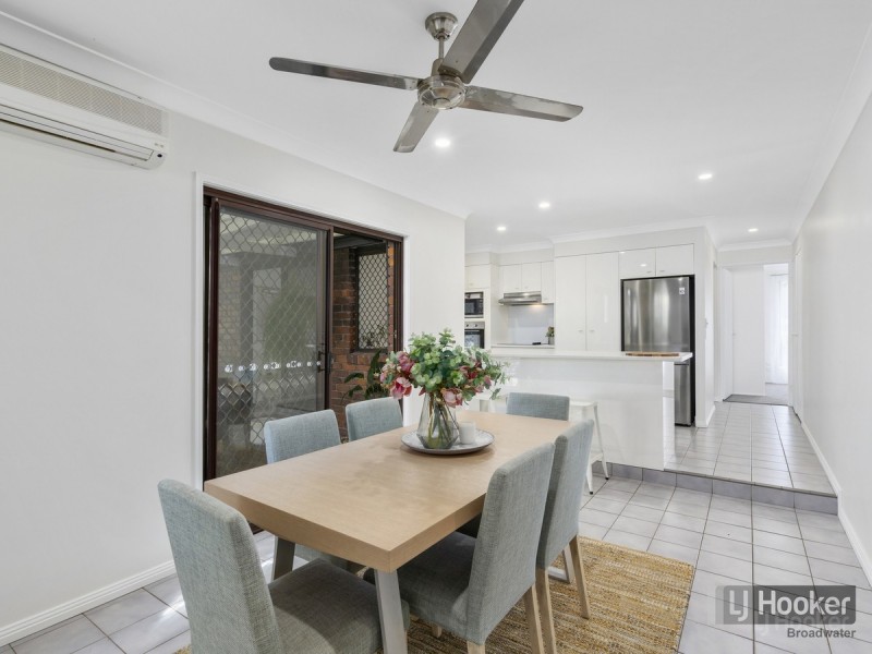 6 Batchworth Road, Molendinar QLD 4214