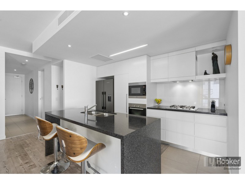 2304/1 Marina Promenade, Paradise Point QLD 4216