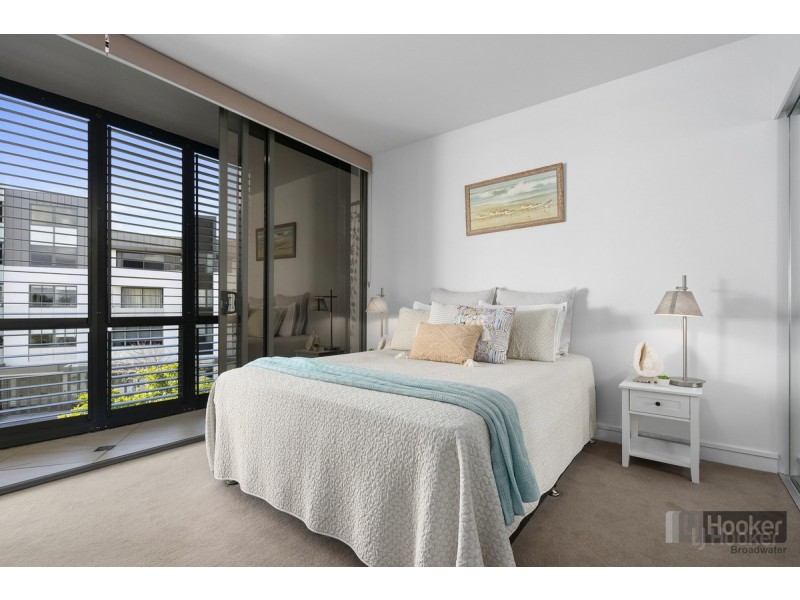 2304/1 Marina Promenade, Paradise Point QLD 4216