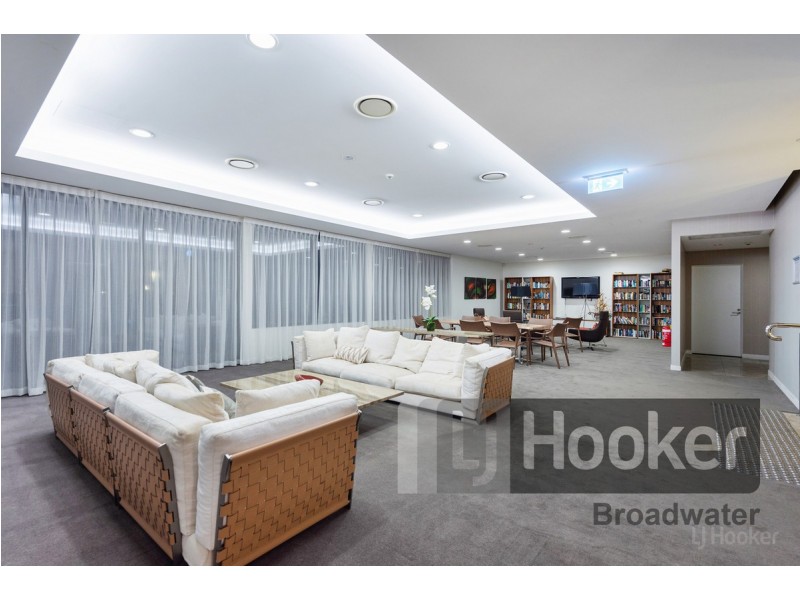 2304/1 Marina Promenade, Paradise Point QLD 4216