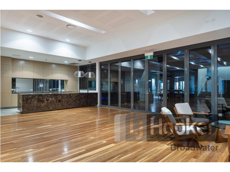 2304/1 Marina Promenade, Paradise Point QLD 4216