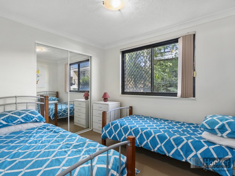 3/274 Marine Parade, Labrador QLD 4215