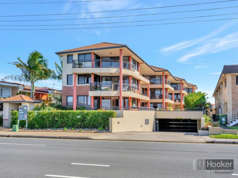 3/274 Marine Parade, Labrador QLD 4215