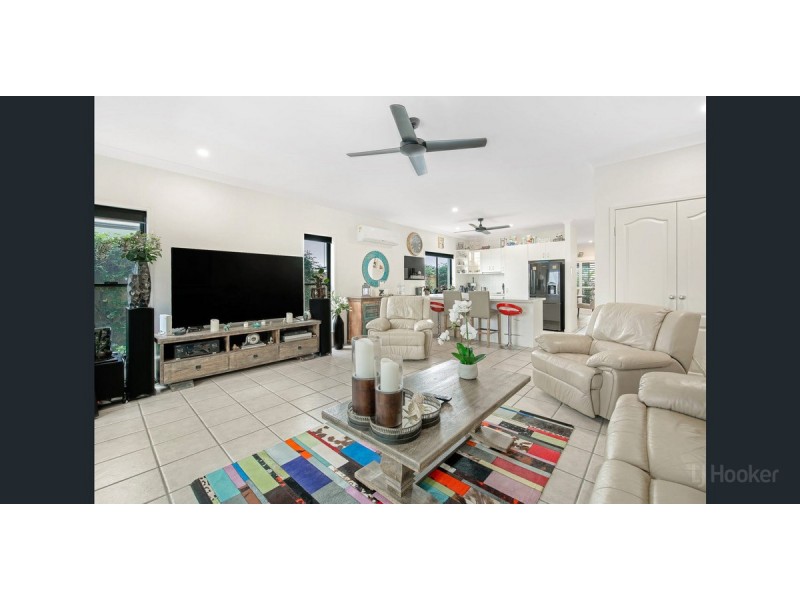 2/281 Bayview Street, Hollywell QLD 4216