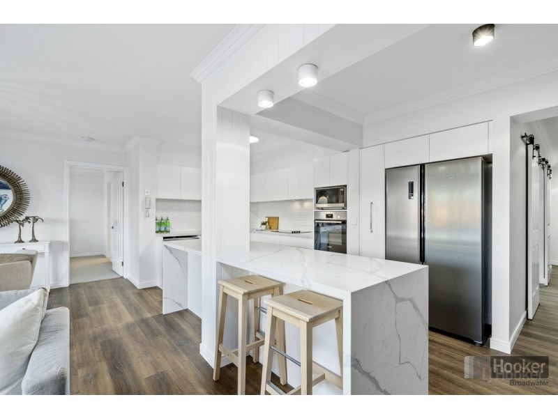 23/82-86 Limetree Parade, Runaway Bay QLD 4216