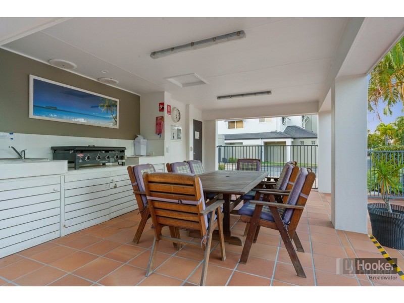 23/82-86 Limetree Parade, Runaway Bay QLD 4216