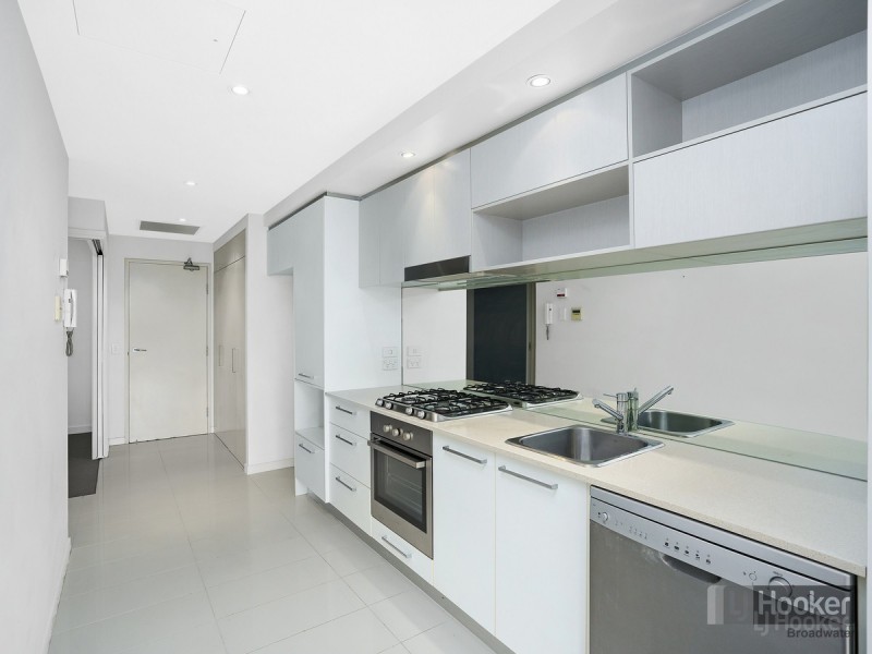 203/430 Marine Parade, Biggera Waters QLD 4216