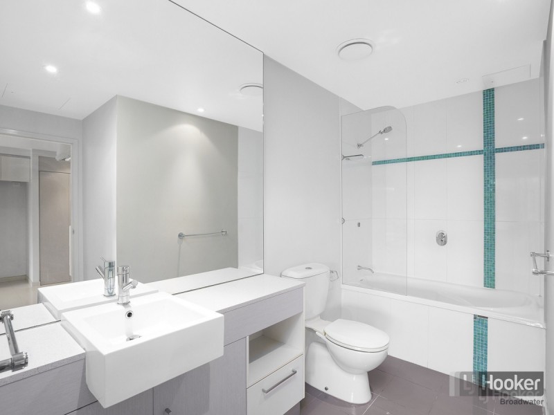 203/430 Marine Parade, Biggera Waters QLD 4216