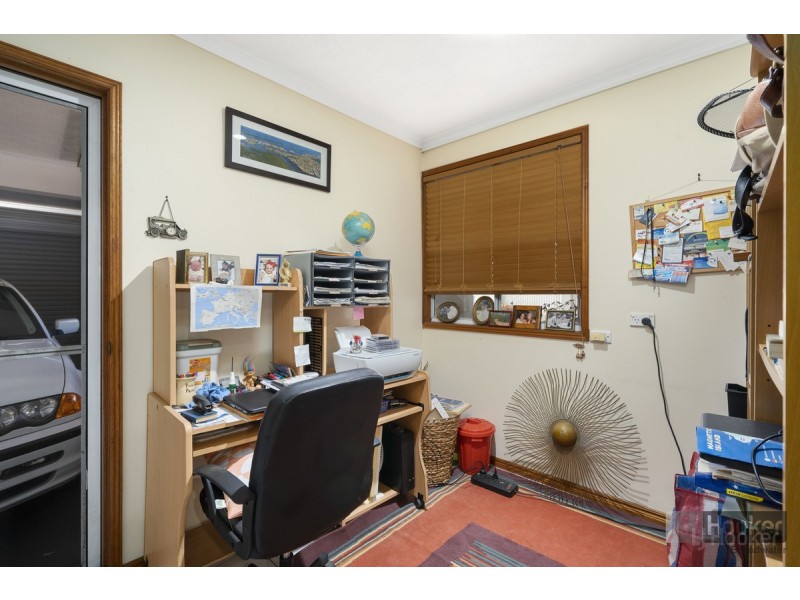 62 Oxley Drive, Paradise Point QLD 4216