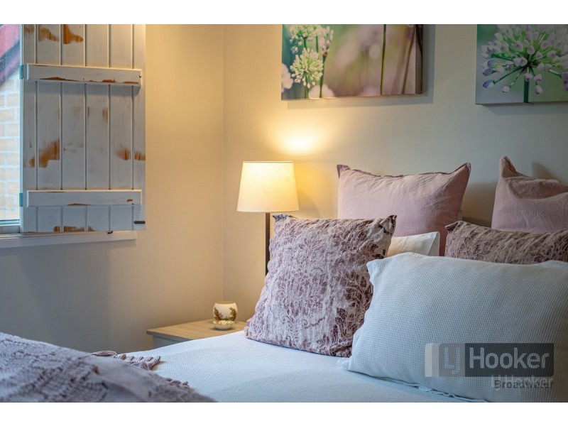 8/62-66 Brown Street, Labrador QLD 4215