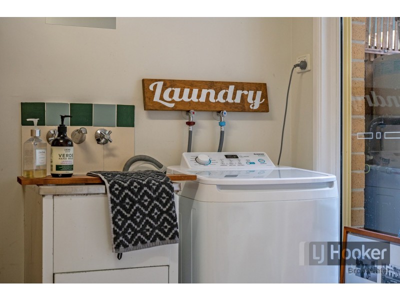 8/62-66 Brown Street, Labrador QLD 4215