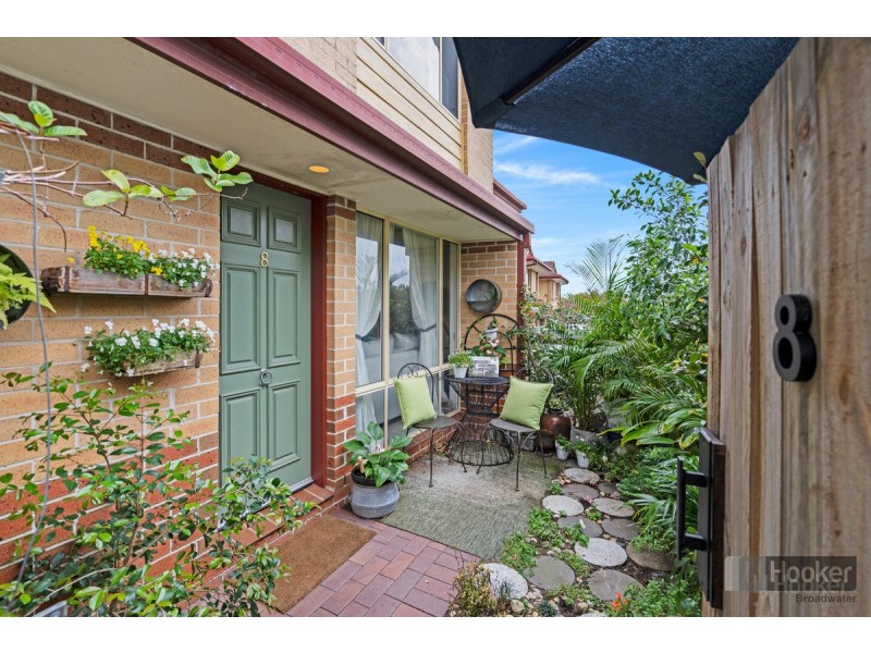 8/62-66 Brown Street, Labrador QLD 4215