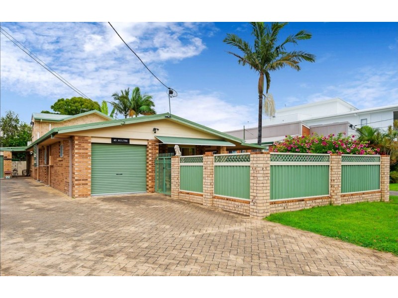 1/40 Milton Avenue, Paradise Point QLD 4216