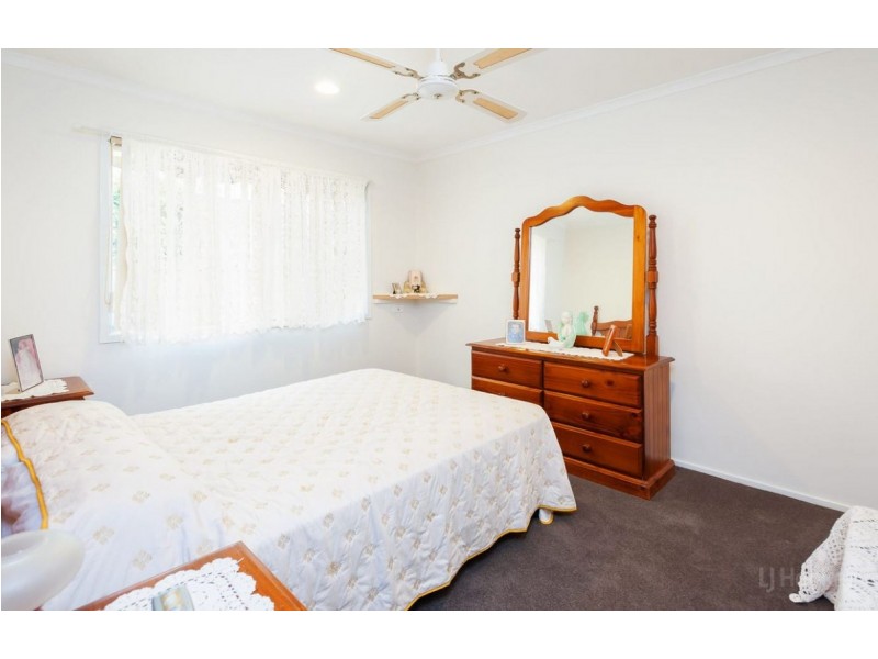 1/40 Milton Avenue, Paradise Point QLD 4216