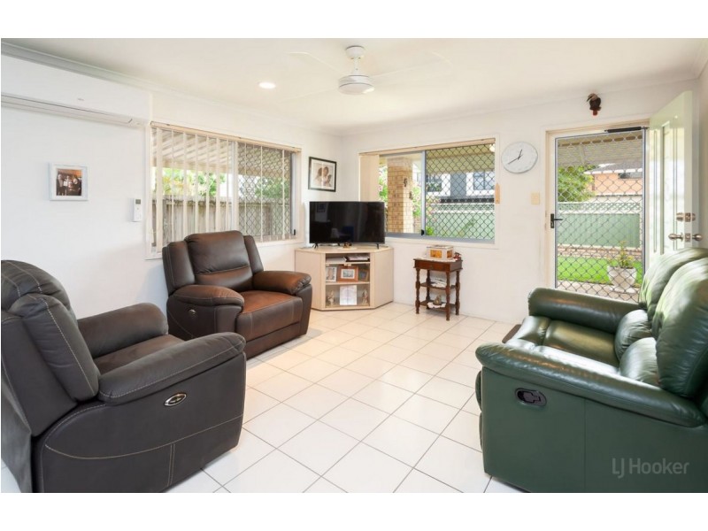 1/40 Milton Avenue, Paradise Point QLD 4216