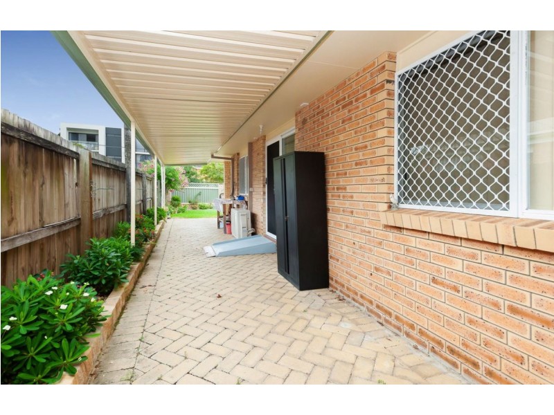 1/40 Milton Avenue, Paradise Point QLD 4216