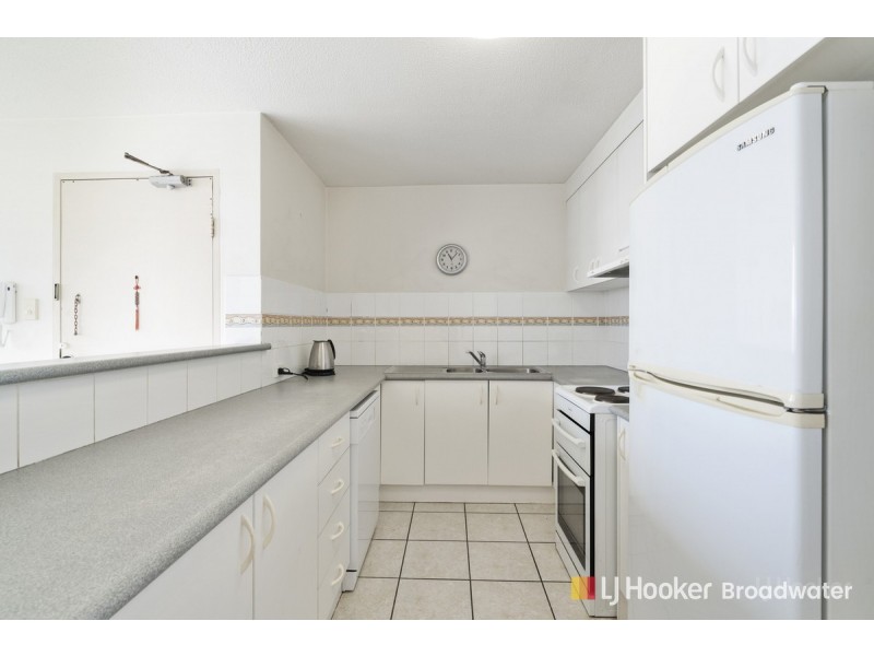 3/25 Pacific Street, Main Beach QLD 4217