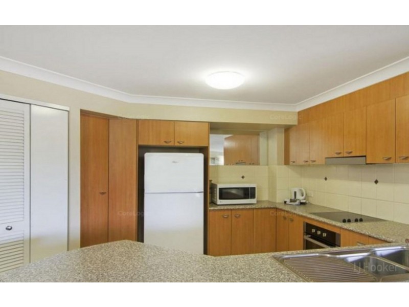 306/392-398 Marine Parade, Labrador QLD 4215