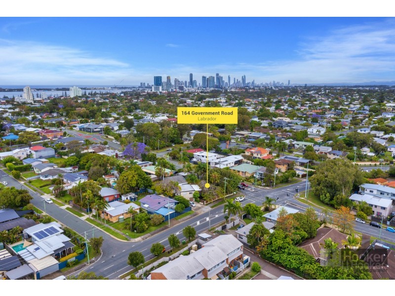 164 Government Road, Labrador QLD 4215