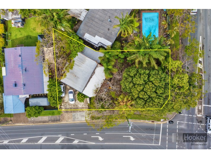 164 Government Road, Labrador QLD 4215