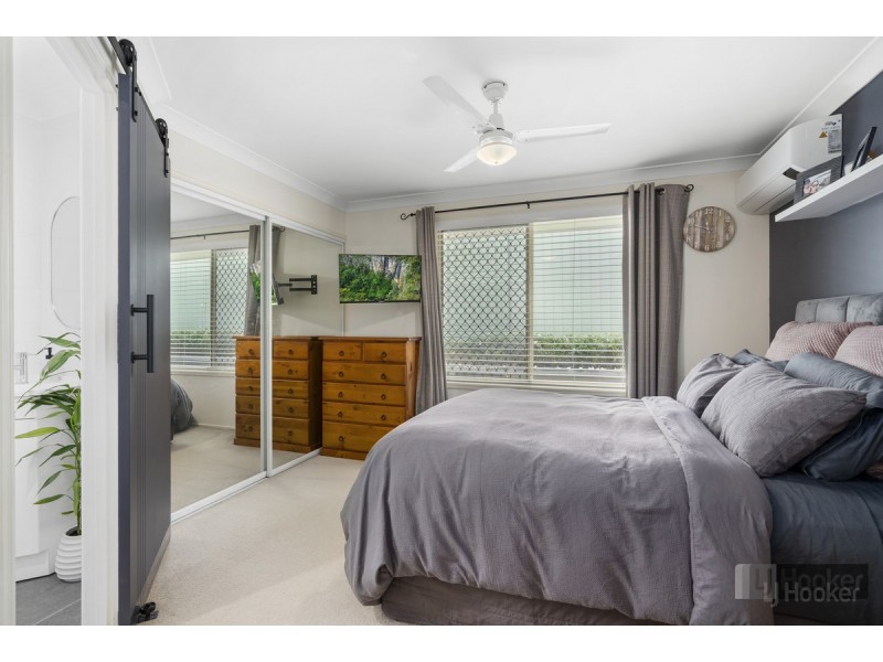 2/4 Joshua Close, Arundel QLD 4214