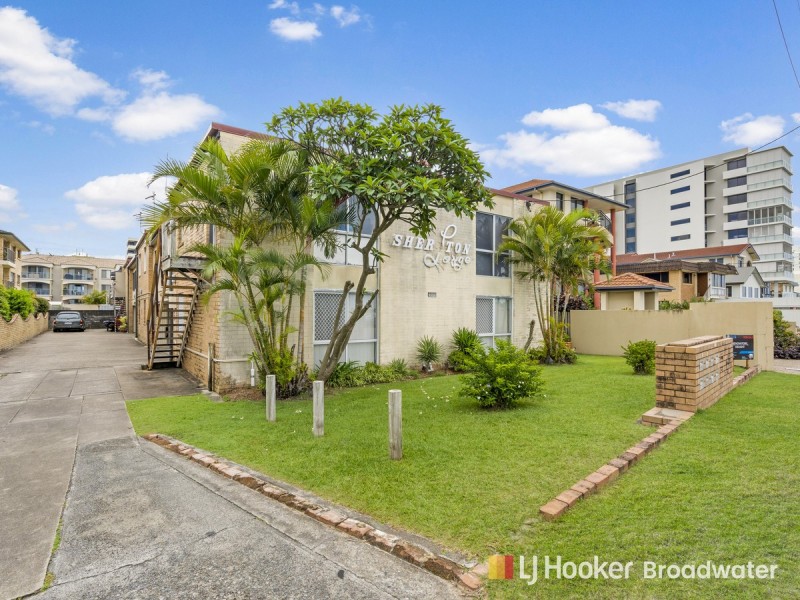 5/272 Marine Parade, Labrador QLD 4215