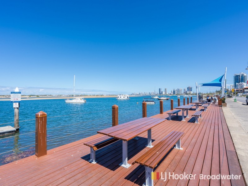 5/272 Marine Parade, Labrador QLD 4215