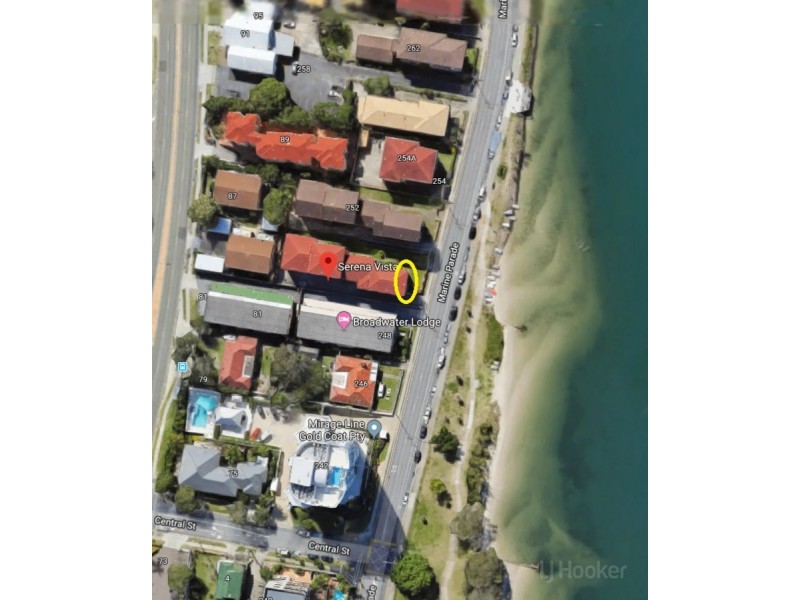1/250 Marine Parade, Labrador QLD 4215