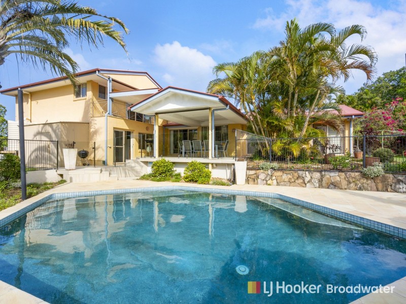 12 Grimsdyke Court, Molendinar QLD 4214