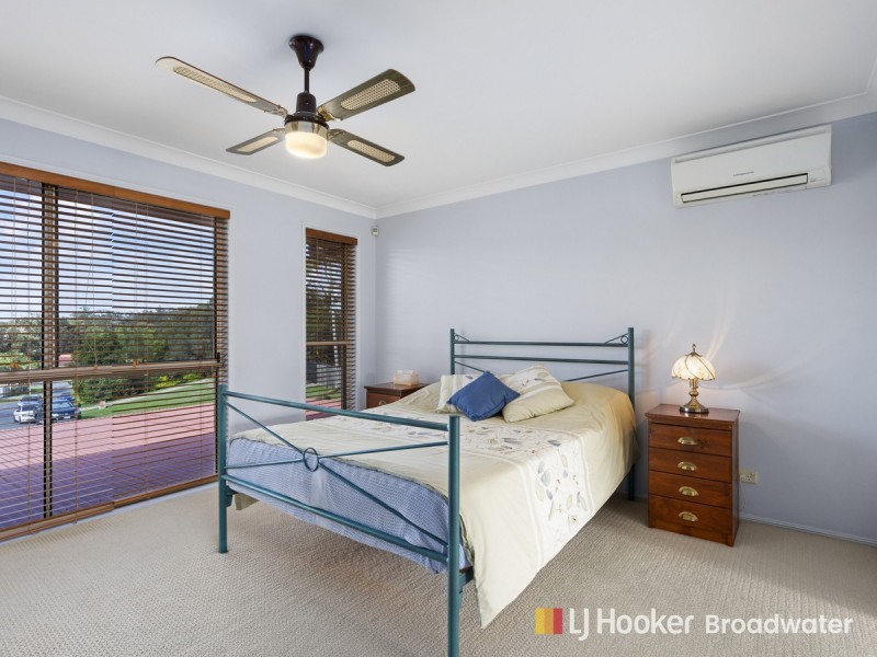 12 Grimsdyke Court, Molendinar QLD 4214