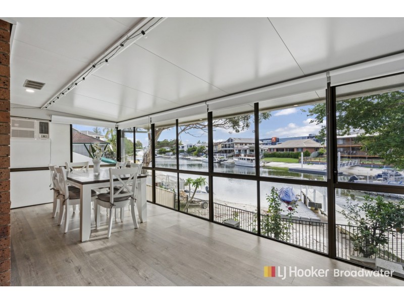 2/6 Inga Avenue, Surfers Paradise QLD 4217