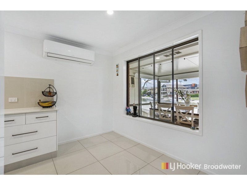 2/6 Inga Avenue, Surfers Paradise QLD 4217