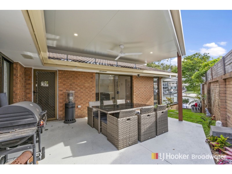 2/6 Inga Avenue, Surfers Paradise QLD 4217