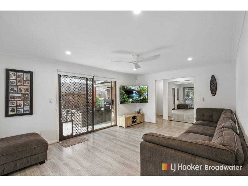2/6 Inga Avenue, Surfers Paradise QLD 4217