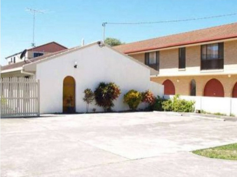 5/213 Scarborough Street, Southport QLD 4215