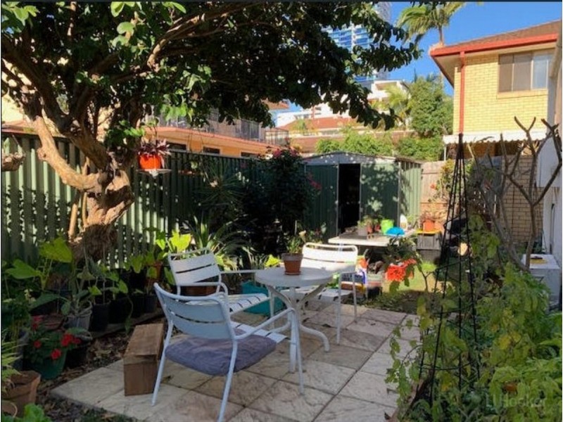 5/213 Scarborough Street, Southport QLD 4215