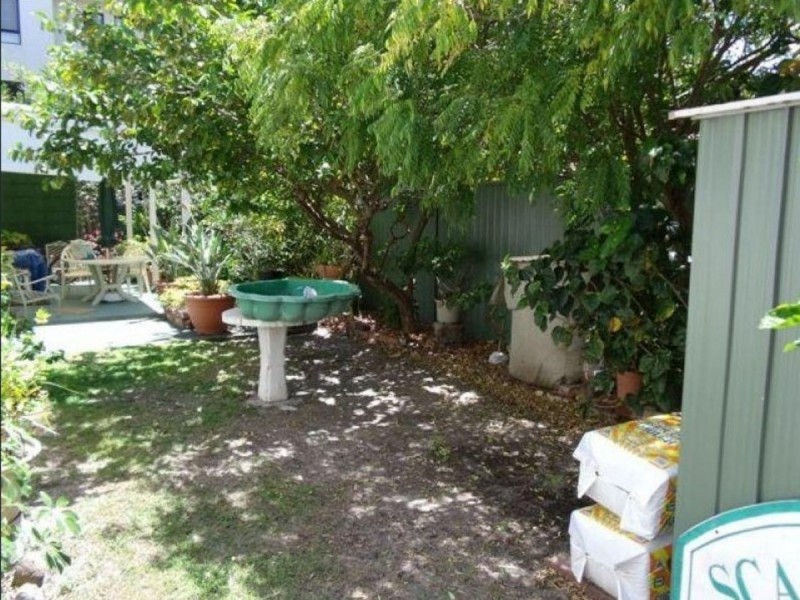 5/213 Scarborough Street, Southport QLD 4215