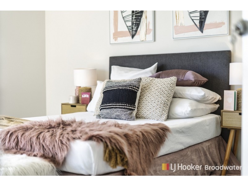 30 Gary Player Crescent, Parkwood QLD 4214