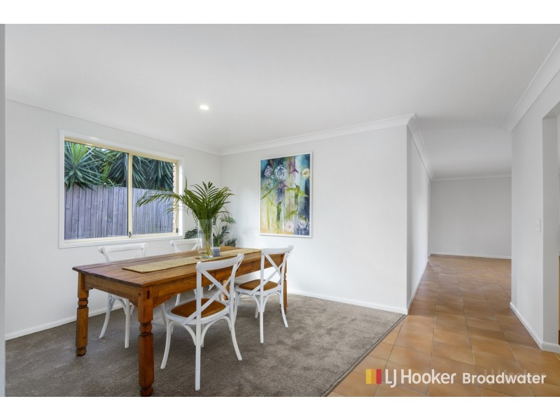 30 Gary Player Crescent, Parkwood QLD 4214