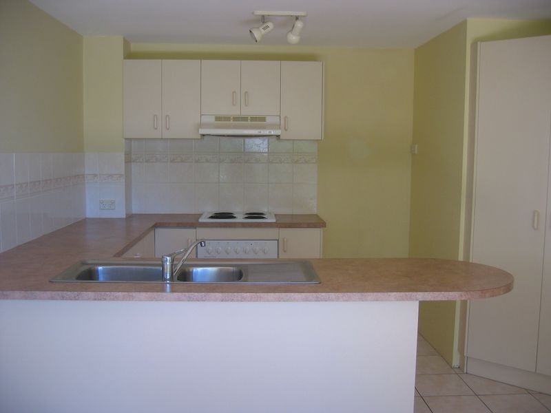 9/143 Frank Street, Labrador QLD 4215