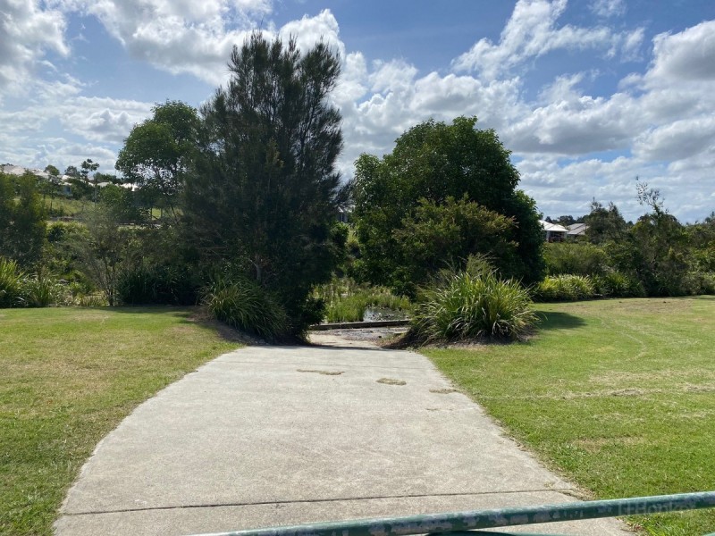 30 Milbrook Crescent, Pimpama QLD 4209