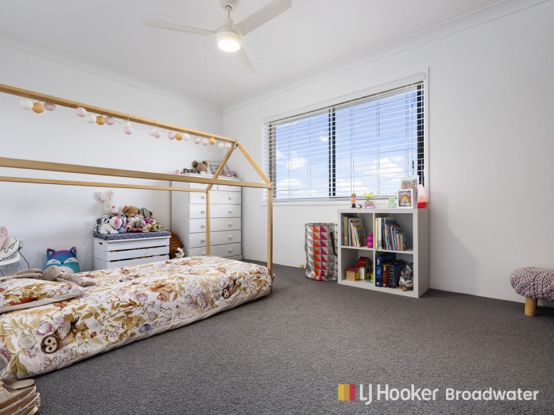 9/250 Marine Parade, Labrador QLD 4215