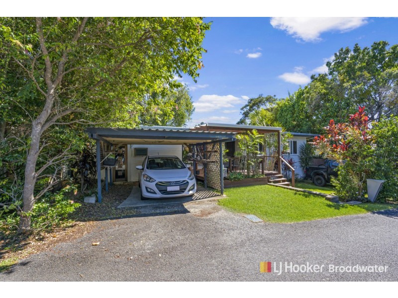 6 Bryce Lane, Labrador QLD 4215