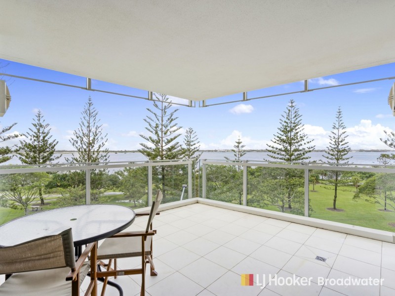 403/230 Marine Parade, Labrador QLD 4215