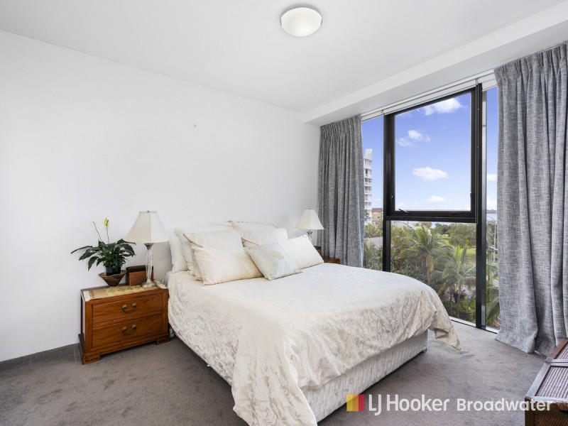 403/230 Marine Parade, Labrador QLD 4215